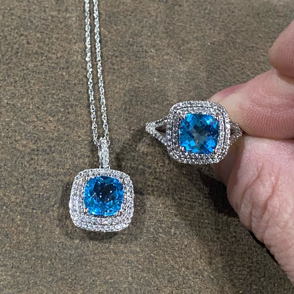 Sterling Silver 18” necklace and ring set